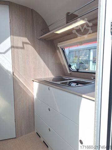 Karavan BÜRSTNER Premio Plus 410 TS SAT/ TV / Markise