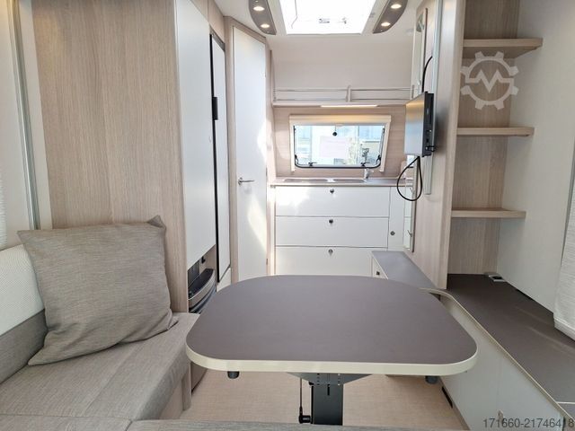 Karavan BÜRSTNER Premio Plus 410 TS SAT/ TV / Markise