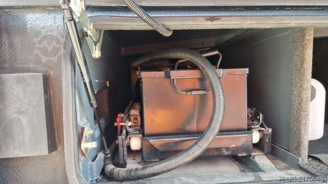 Buss NEOPLAN 5217 Starliner, Wohnmobil  Konferenzbus Bürobus