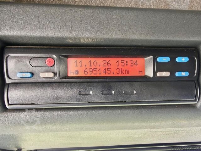 Walizka MAN TGA 26.430 6x2  695145 km original, RETARDER Go...