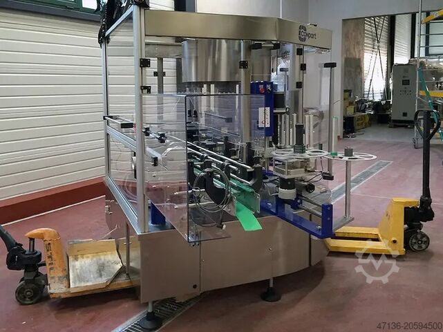 Afvullijn voor PET en glas voor wijn tot ca. 6000 flessen/uur. Eurostar/Conpart 