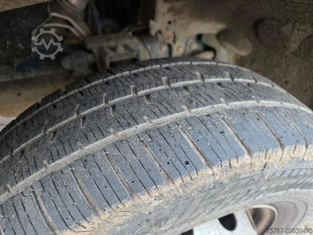 Driezijdige kipper bestelwagen IVECO 70C18 3-Seiten-Kipper, AHK, Klima