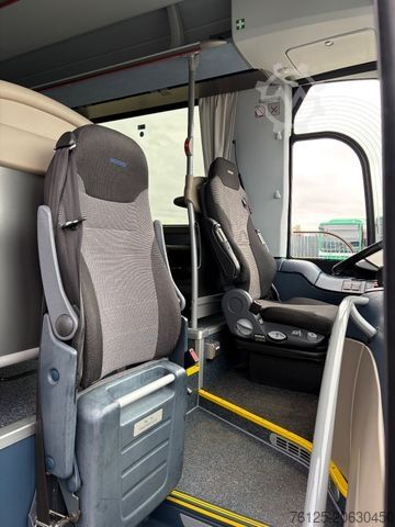 Intercitybus NEOPLAN Jetliner C R12 Regio P27  WC Küche