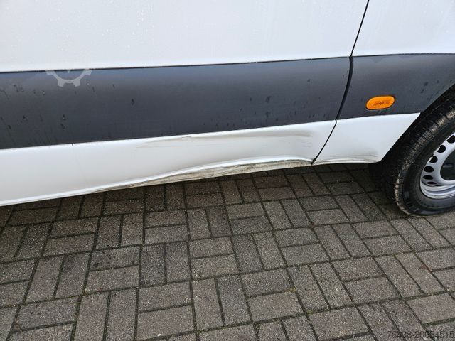 Fourgon tôlé MERCEDES-BENZ Sprinter 317 CDI PRO FACELIFT|9G|LED|NAVI|KAMERA