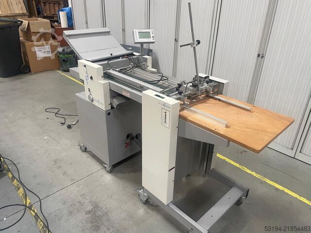 Multigraf Foldmaster 220 STA  