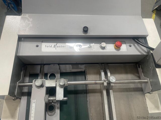Multigraf Foldmaster 220 STA  