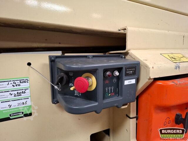 Ascensor cu foarfecă JLG 3246ES