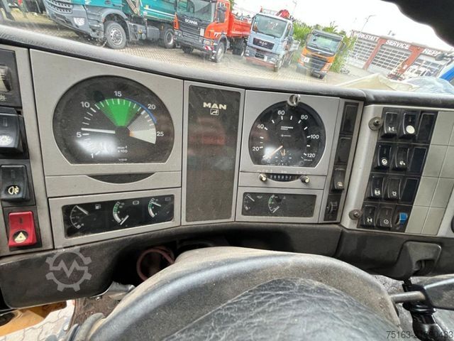 Tipvogn MAN F2000 19.343 FAK 2-Achs Allradkipper Kran