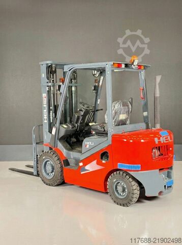 Carrello elevatore anteriore diesel Heli CPCD25-H3-Diesel 2,5t 4,7m Triplex KUBOTA Garantie