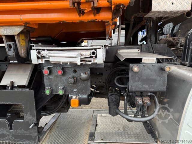 Camion ribaltabile trilaterale MAN TGS 33.400 6x6 MEILLER Kipper Euro 5 Winterd.