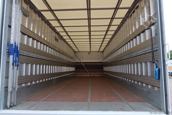 Box body Volvo FL Bak + Dhollandia klep 2000 Kg