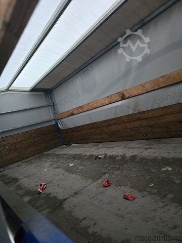 Zabytkowa ciężarówka MAN Diesel 626 H