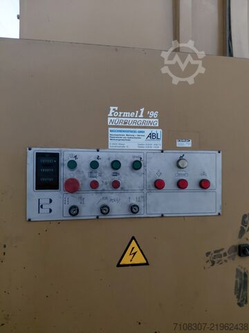 Kantpress COLLY 320 / 6
