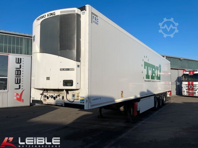 Reefer semitrailer KRONE SD Kühlkoffer*Thermoking SLXe 300*BPW*Lift*