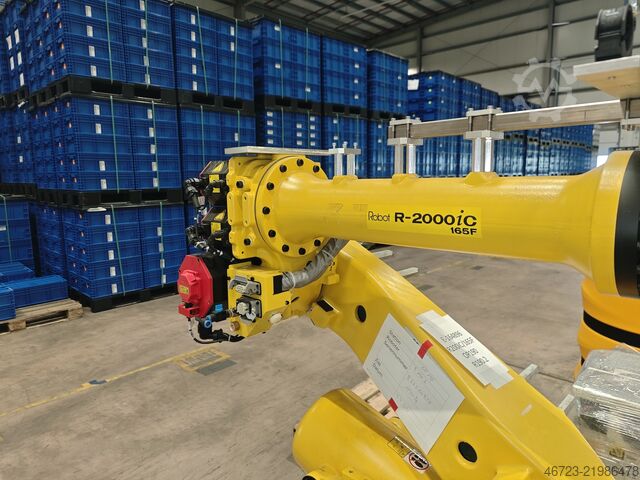 Robot industrial de 6 ejes FANUC R-2000iC/165F