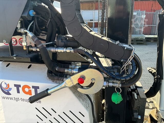 Bouwmachine TGT Robby 900 XL
