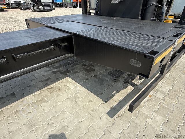 Low-bed semi-trailer for transporting construction machinery FAYMONVILLE FAYMONVILLE STZ-6WAU – 6 AXLES – 92.2GVW