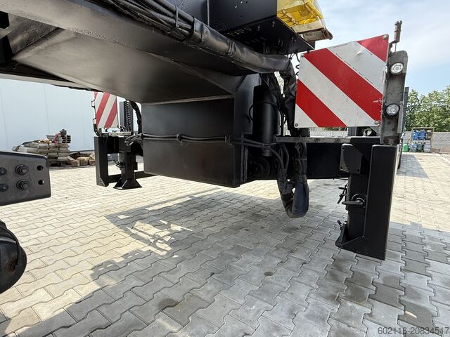 Low-bed semi-trailer for transporting construction machinery FAYMONVILLE FAYMONVILLE STZ-6WAU – 6 AXLES – 92.2GVW