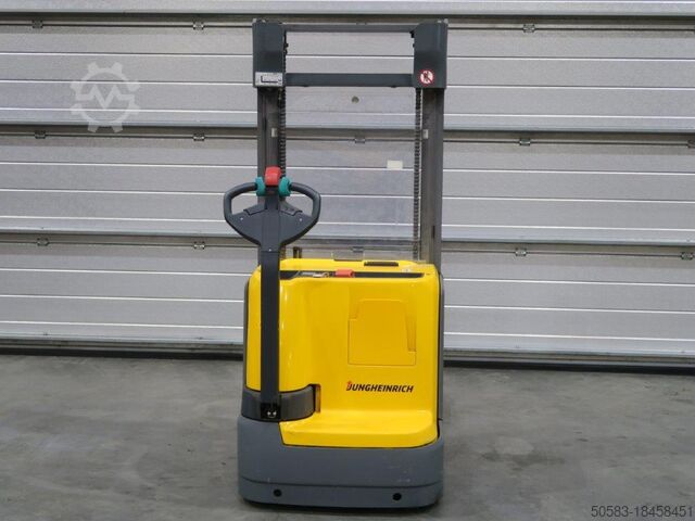 Palle stabler Jungheinrich EJC214