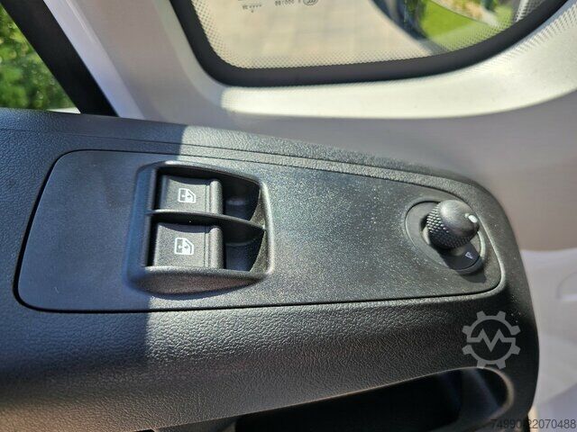 Van Fiat Ducato 35 MAXI 180 Koffer Automatik LBW Bär