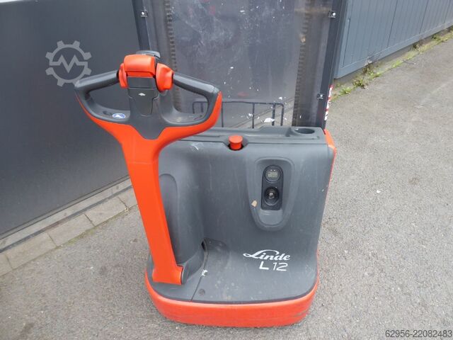 Hochhubwagen Linde L12