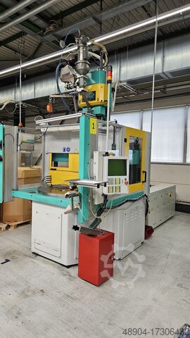 Macchina per lo stampaggio a iniezione Arburg 1500T 2000-400 Drehtisch vertikal