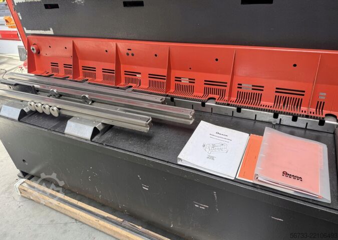 Hydraulische Tafelschere AMADA PROMECAM GX 4000 x 8 mm