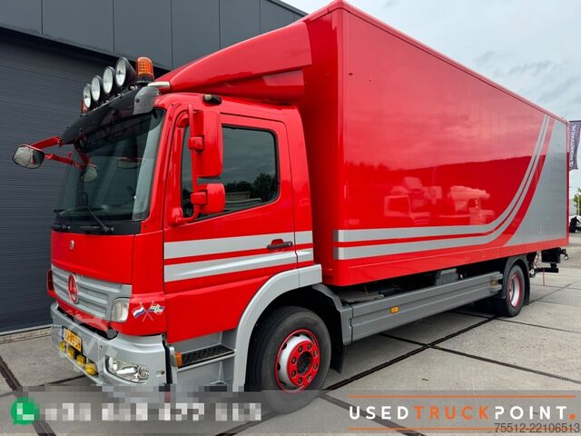 Bőrönd Mercedes-Benz ATEGO 1218  / Manual / Euro 5 / Tail Lift / TUV...
