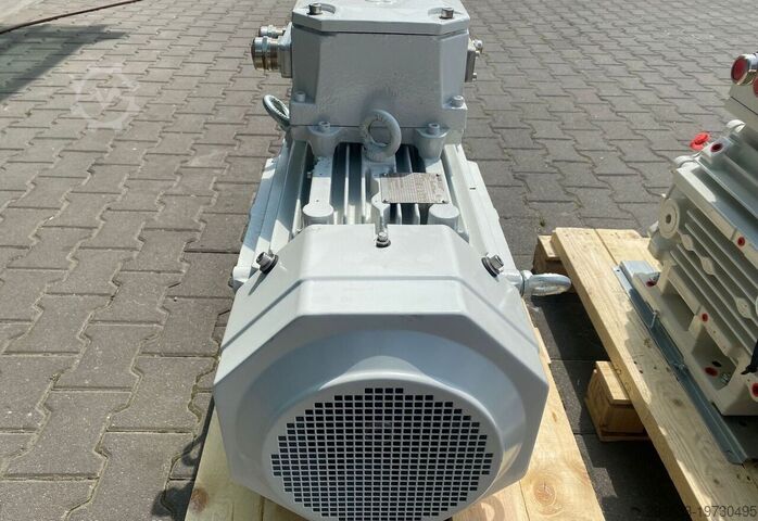 Elektri̇k motoru ABB M3HP 180 MLB / FACTORY NEW