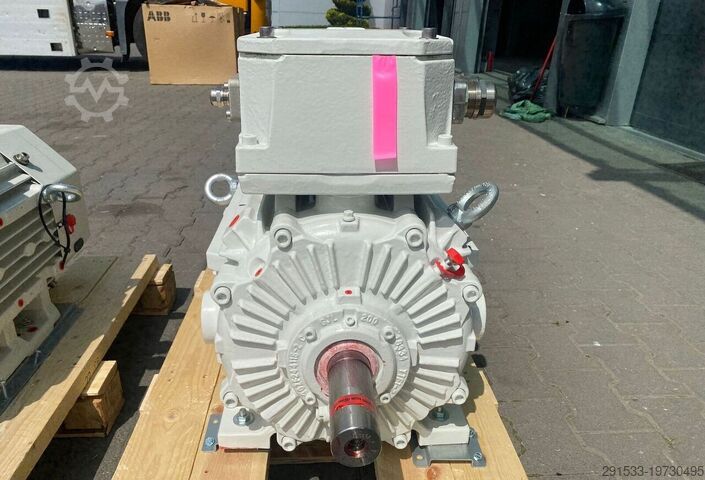 Elektri̇k motoru ABB M3HP 180 MLB / FACTORY NEW
