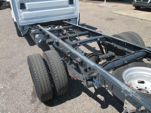 Furgonalváz IVECO 35 C13*Fahrgestell*