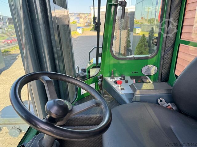 4-vejs gaffeltruck Combilift C4000 / Diesel / Very good condition