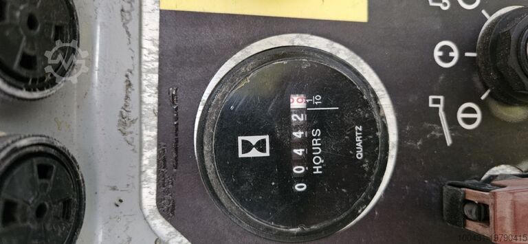 Platformă telescopică articulată Genie Z-30/20N RJ