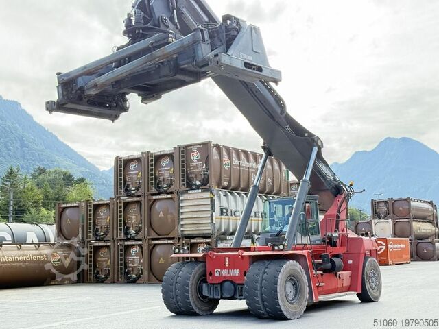 Volle container reachstacker Kalmar DRF400-60C5
