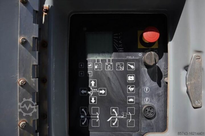 Telescopisch platform Genie S125 Valid inspection, *Guarantee! Diesel, 4x4x4 D