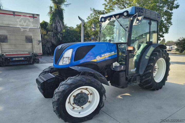 Traktör New Holland T4 100F