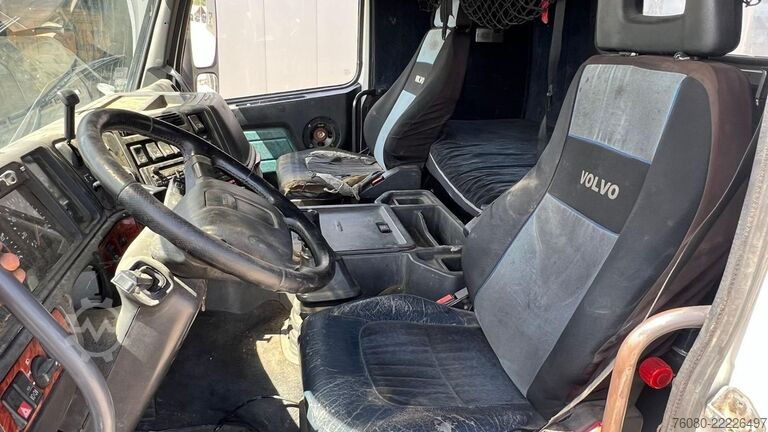 Chassis cabine Volvo FH 16 - 500 (POMPE MANUELLE / MANUAL PUMP / 6X4...
