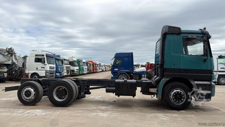 Chasis con cabina Mercedes-Benz Actros 2540 (EPS / FRONT STEEL / LAMES DEVANT /...