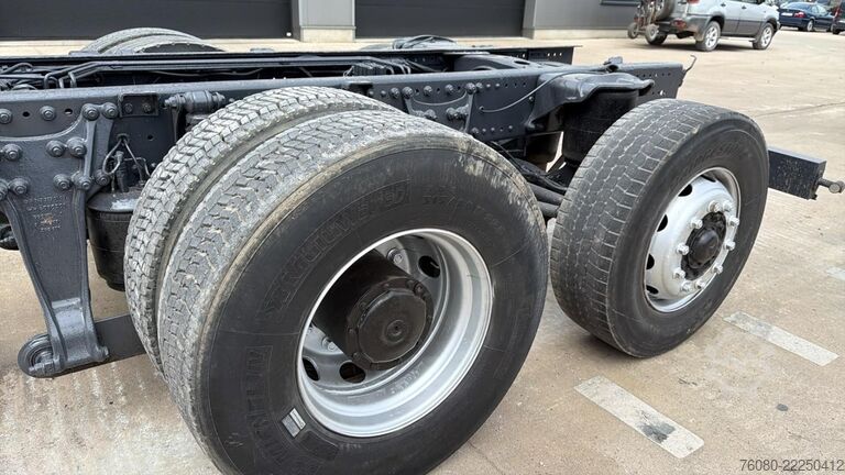 Chasis con cabina Mercedes-Benz Actros 2540 (EPS / FRONT STEEL / LAMES DEVANT /...