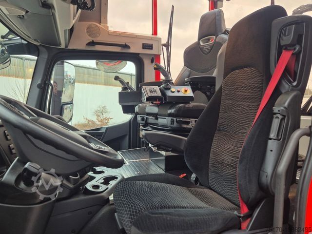 Speciale doeleinden vrachtwagen  TUROX 8x8 Eschlböck Biber 92 Holzhacker / 1.512h