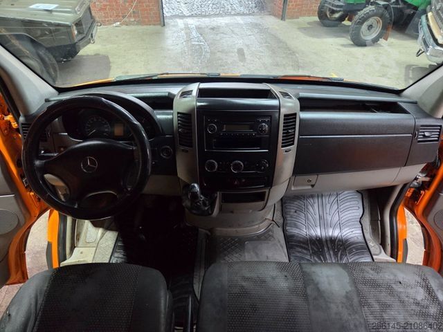 Driezijdige kipper bestelwagen MERCEDES-BENZ Sprinter DoKa 3 S Kipper 515 Motorschaden