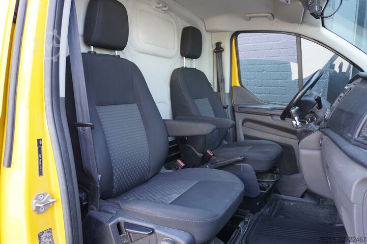 Furgone Ford Transit Custom 2.0 TDCI 130PK L2 EURO 6 - Airco...