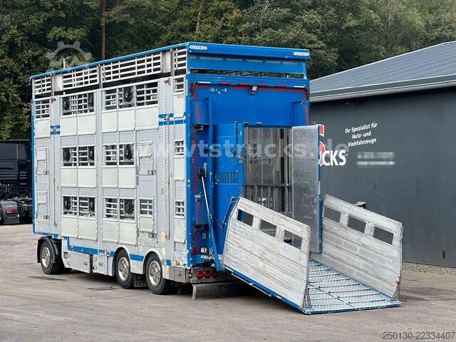 Rimorchio per trasporto cavalli PEZZIOLI RBA31 3.Stock Viehanhänger, Hubdach, Tränke