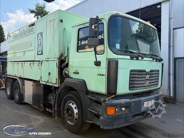 Kolkenzuiger MAN 33.414 6X4 Steel springs, RVS tank