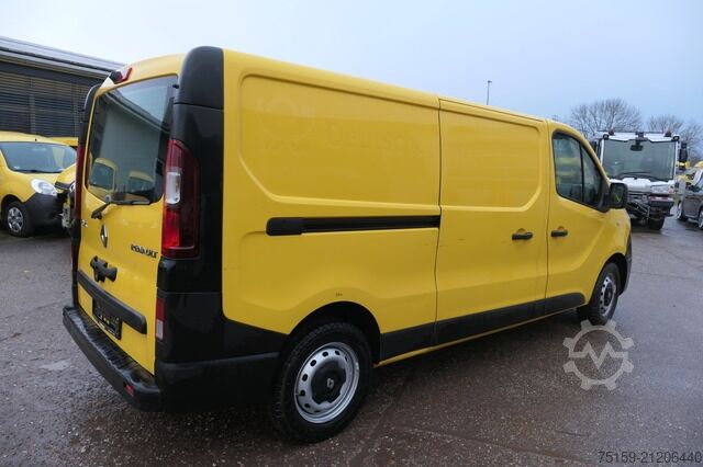 Panel van renault Trafic dCi 120 L2H1 3,0t Komfort