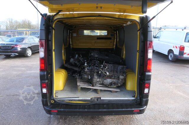 Panel van renault Trafic dCi 120 L2H1 3,0t Komfort