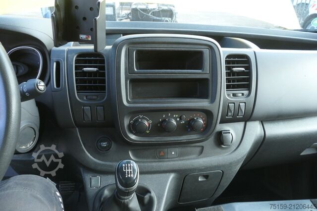 Panel van renault Trafic dCi 120 L2H1 3,0t Komfort