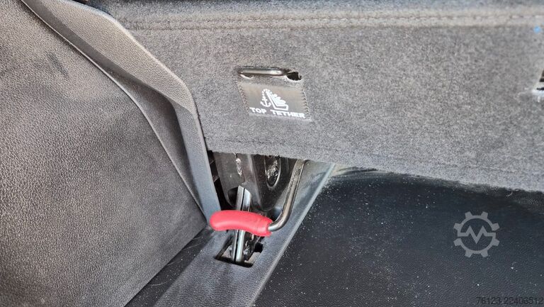 Minibus CITROEN SpaceTourer Opel Zafira Plus M 9 Sitzer