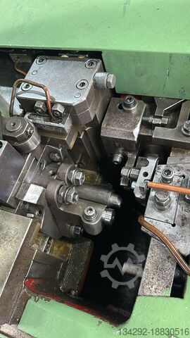 Máquina de fazer parafusos CARLO SALVI PSV