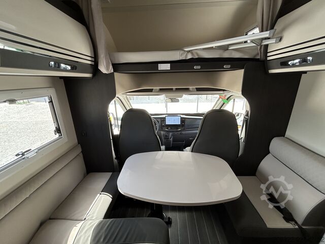 Camper van Roller Team Kronos 284M | Ford Transit 2.0 TDCi 165 CV Automatico | 5 Posti